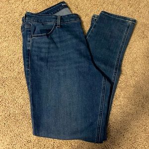 Old Navy Women’s skinny jeans